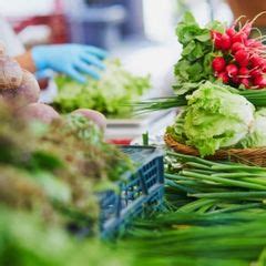 Flohmarkt mit Kleiderbörse in der Rankbachhalle Renningen.